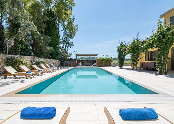 Villa Alpha *