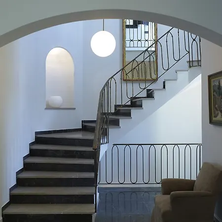 Alpha Villa